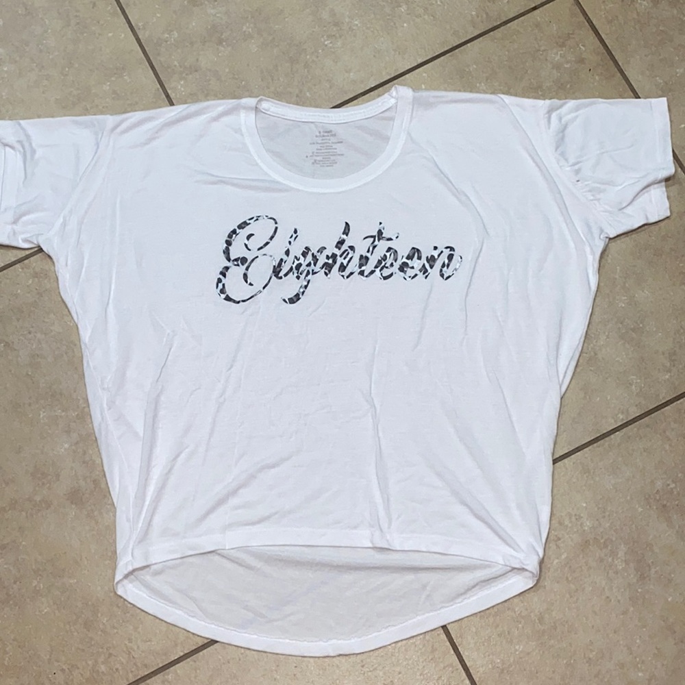 “Eighteen” dolman tee, XS